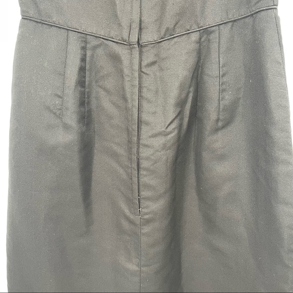 Vintage 1950's Black Sheath Dress with Embroidered Floral Hem - Picture 4 of 16